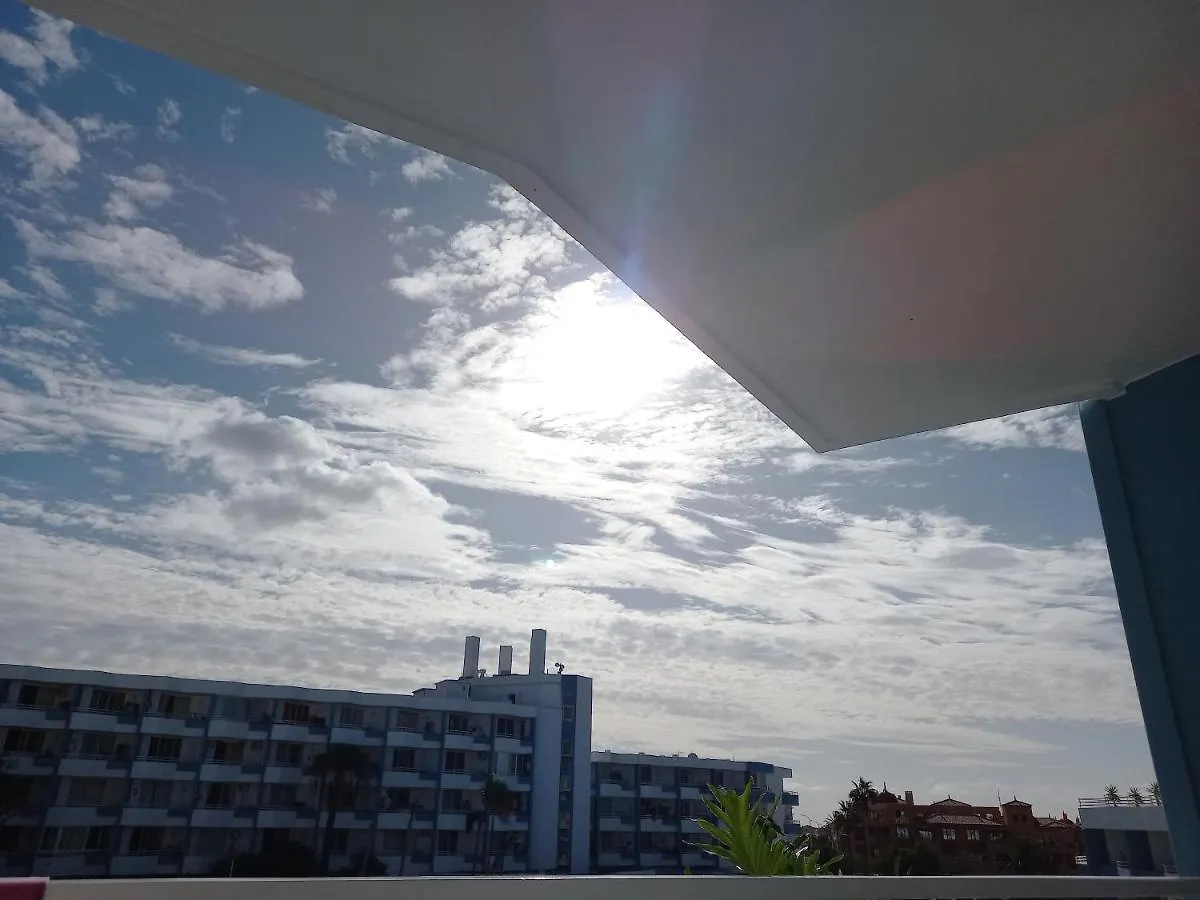 Cousy Holiday Apartment In Sunny Golf Del Sur San Miguel de Abona