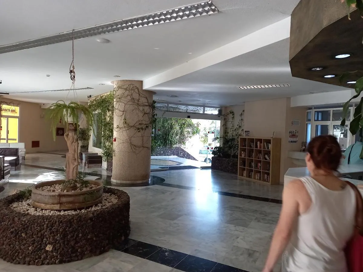 Cousy Holiday Apartment In Sunny Golf Del Sur San Miguel de Abona